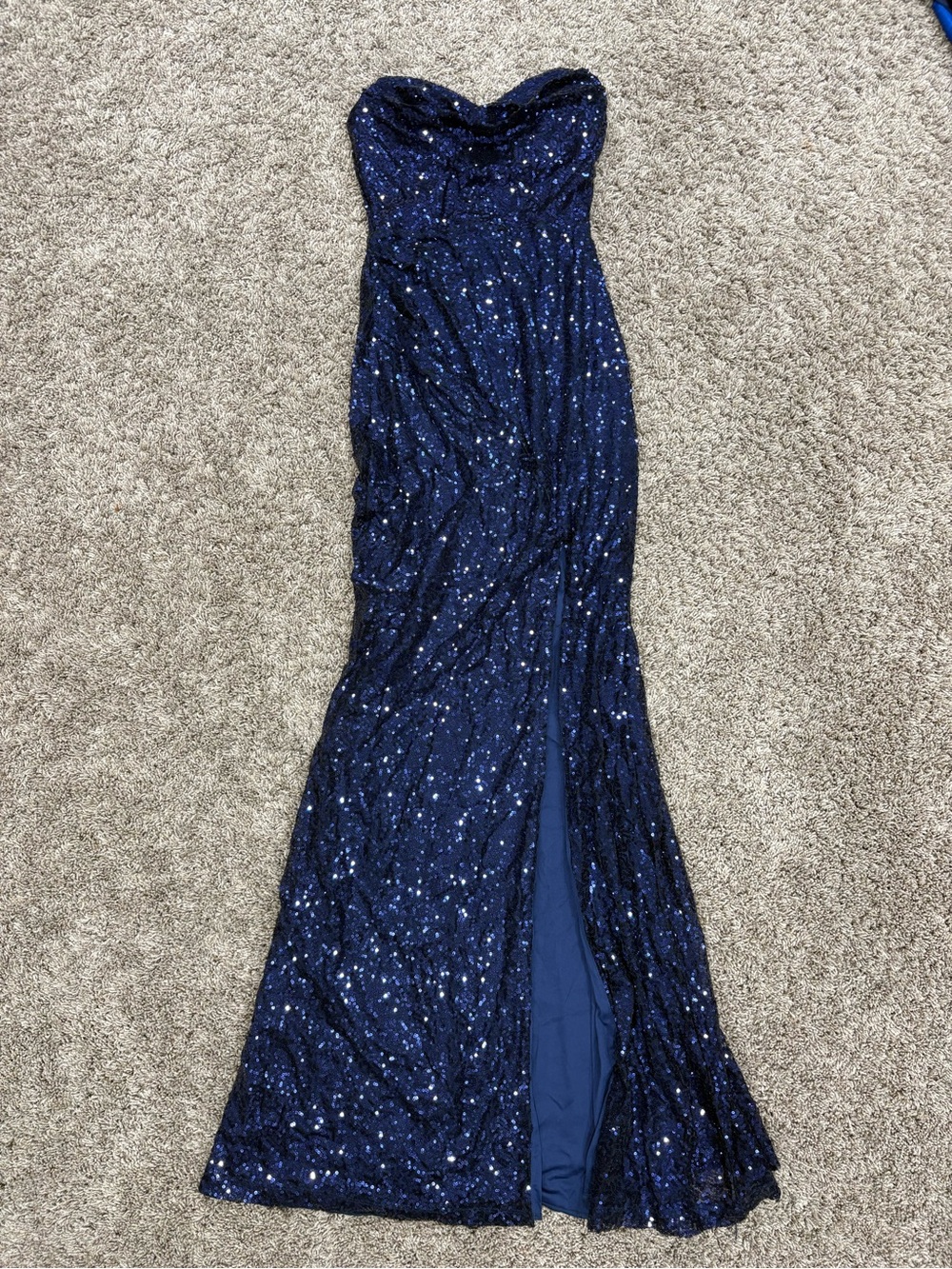 Windsor Navy Sequin Strapless Sweetheart Gown
